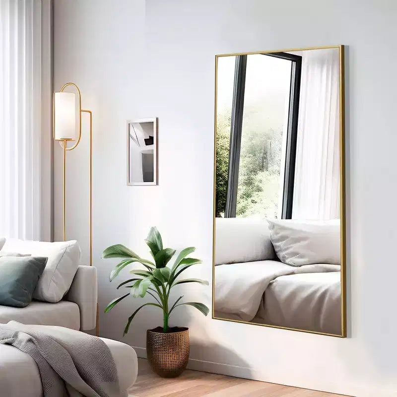 Specchio a figura intera rettangolare 59x28 con bordo sottile in alluminio e angoli retti, con supporto