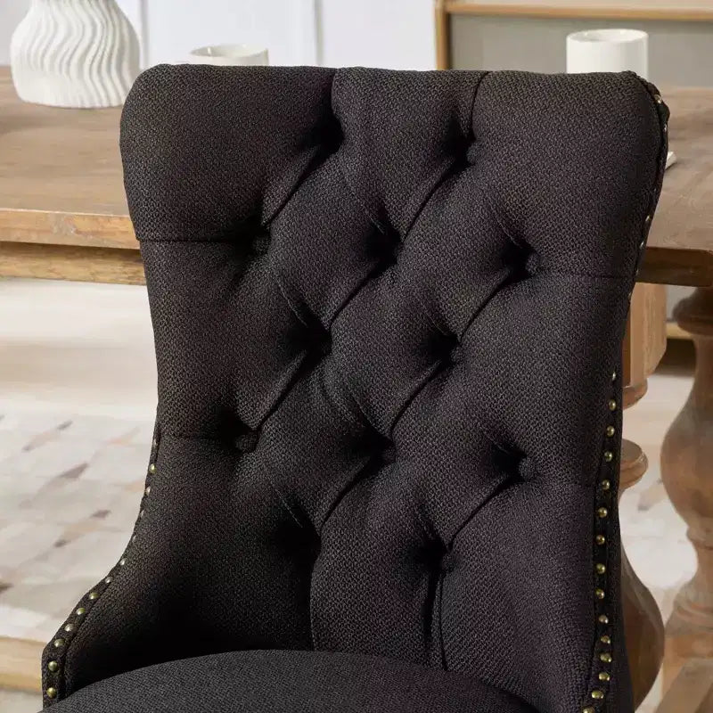 Sedie da Pranzo Contemporanee, 2 Pezzi Sedie Eleganti con Schienale Trapuntato, Sedie da Pranzo in Morbido Lino, Gambe in Legno Massello e Rivestimento con Borchie, Portata Massima 136 kg