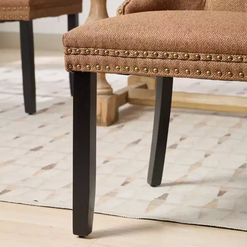 Sedie da Pranzo Contemporanee, 2 Pezzi Sedie Eleganti con Schienale Trapuntato, Sedie da Pranzo in Morbido Lino, Gambe in Legno Massello e Rivestimento con Borchie, Portata Massima 136 kg